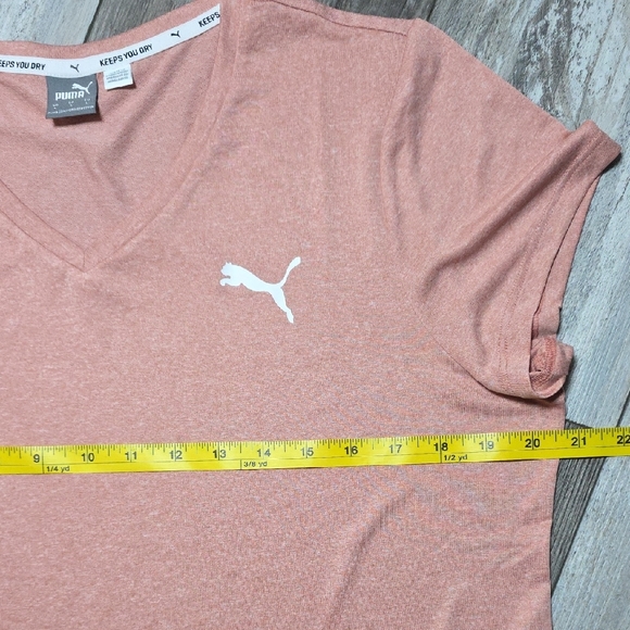 Puma | Train All Day (TAD) Essentials Athletic V-Neck Tee *NWOT - Picture 3 of 7